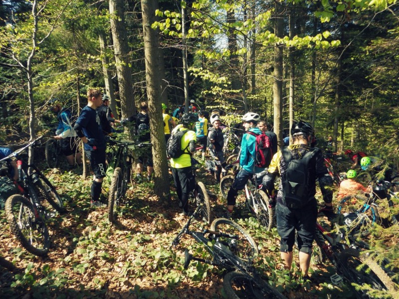 JoyRide Enduro Kluszkowce kolejka do startu OS1