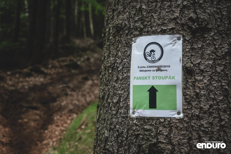 Trutnov Trails - oznakowanie Pansky Stoupak