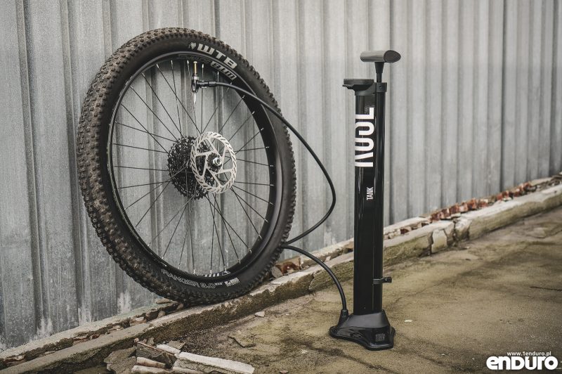 Pompka tubeless Rose Druckmacher XXL 260 - test