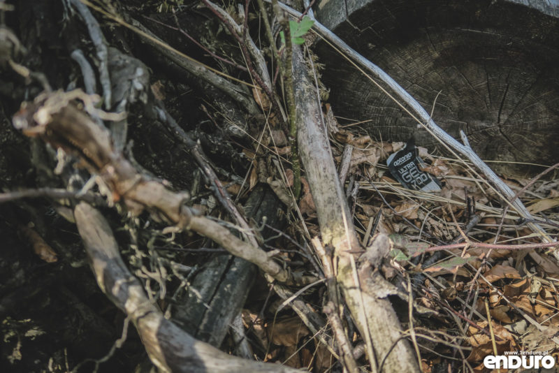 Kolarstwo górskie MTB enduro - zasady savoir vivre na szlaku