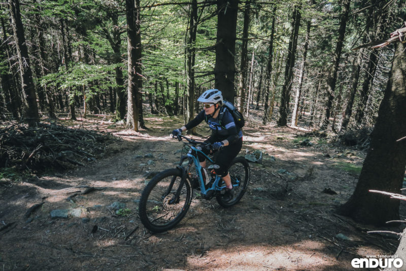 Test Shimano STEPS E8000 - e-bike Romet ERE 501