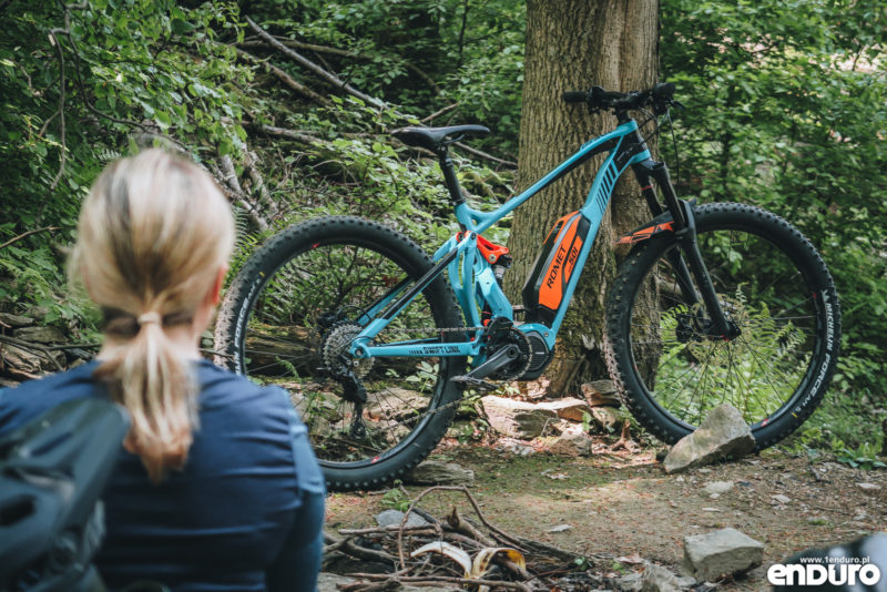 Test Shimano STEPS E8000 - e-bike Romet ERE 501