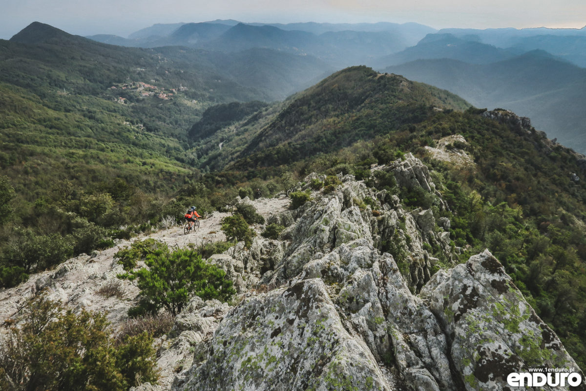 Finale Ligure - obóz enduro Singletrack Trips