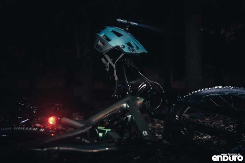 Night Ride - jazda nocą na rowerze