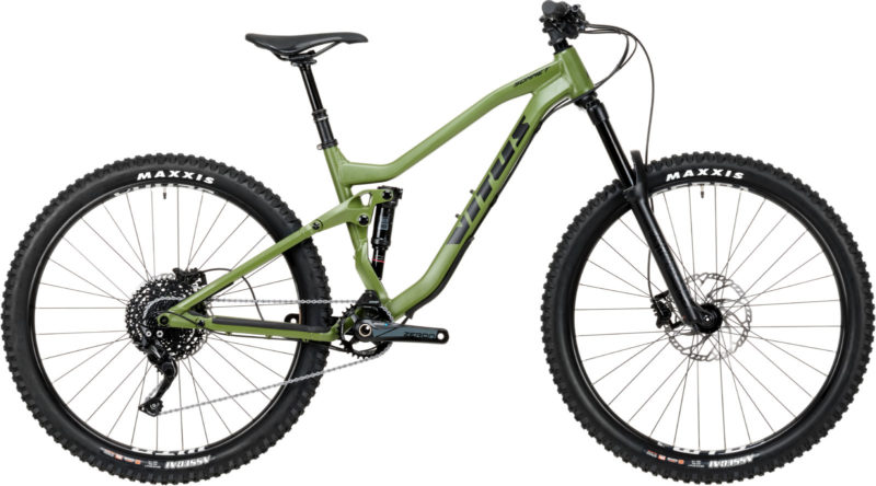Vitus Sommet 29 2020 - rower enduro do 9000 zł