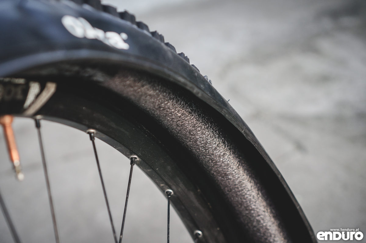 wkladki-antydobiciowe-opon-tubeless-19-1