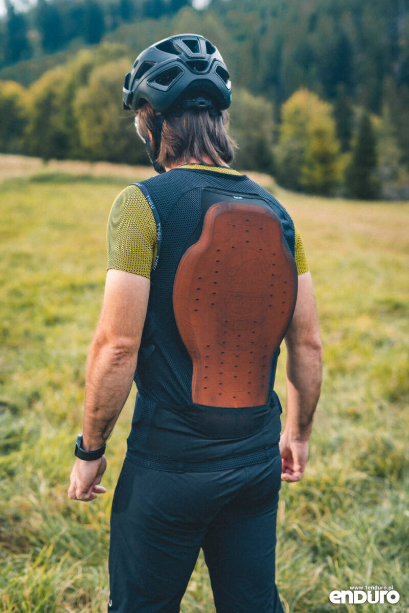Zbroja TYGU Crux II - test