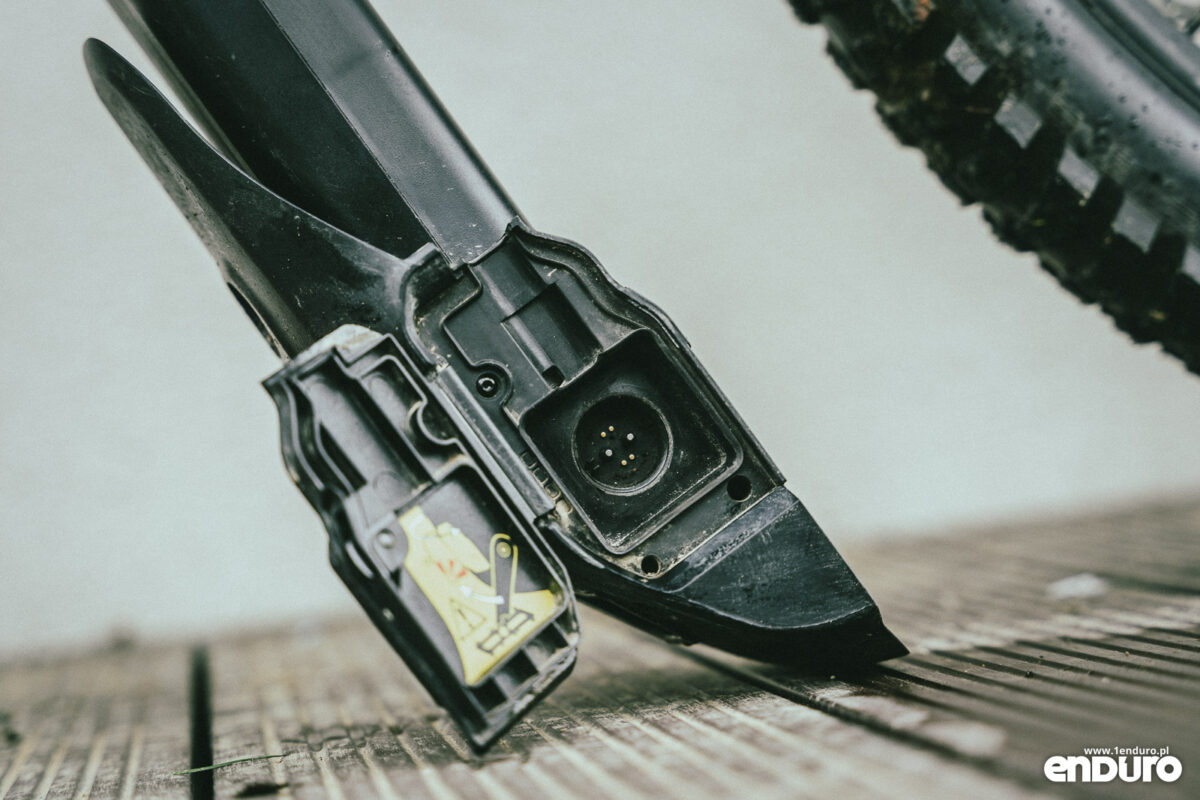 Bateria e-bike - wyciągana czy zintegrowana? Wady i zalety