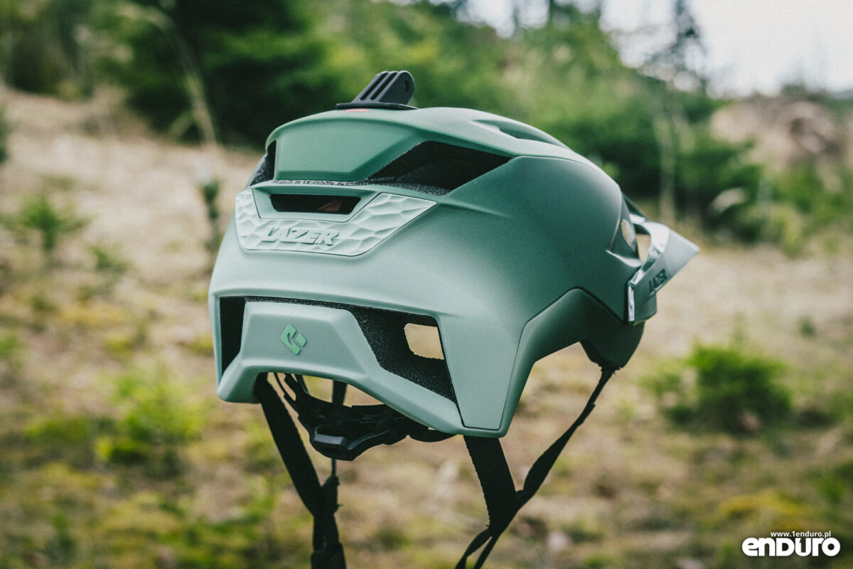 Kask Lazer Impala KinetiCore 2026 - test