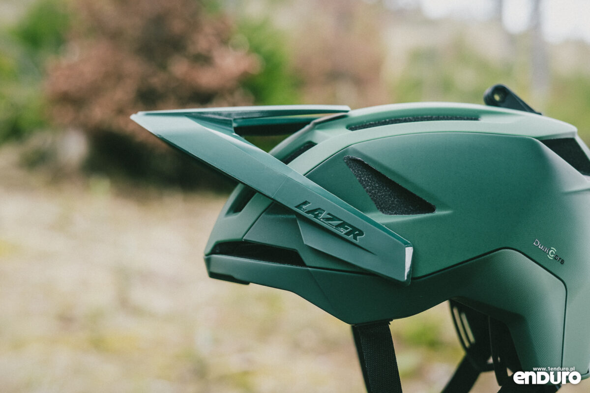 Kask Lazer Impala KinetiCore 2026 - test