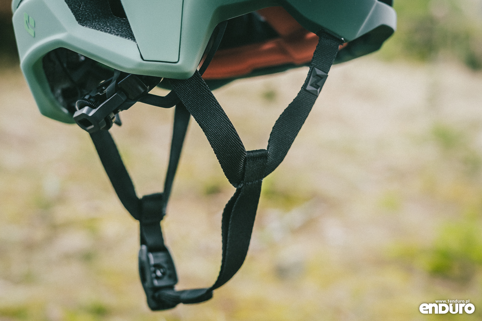 Kask Lazer Impala KinetiCore 2026 - test