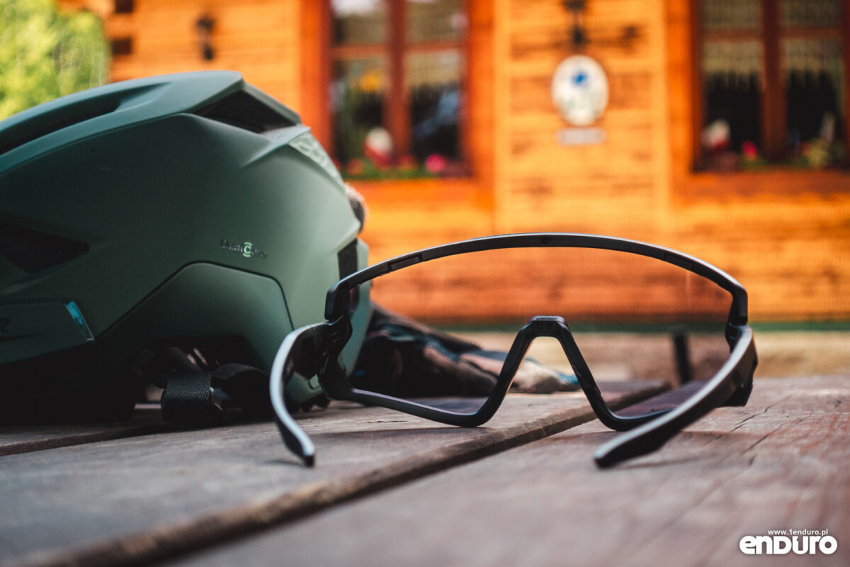 TRIPOUT - okulary fotochromowe + lifestyle 2026