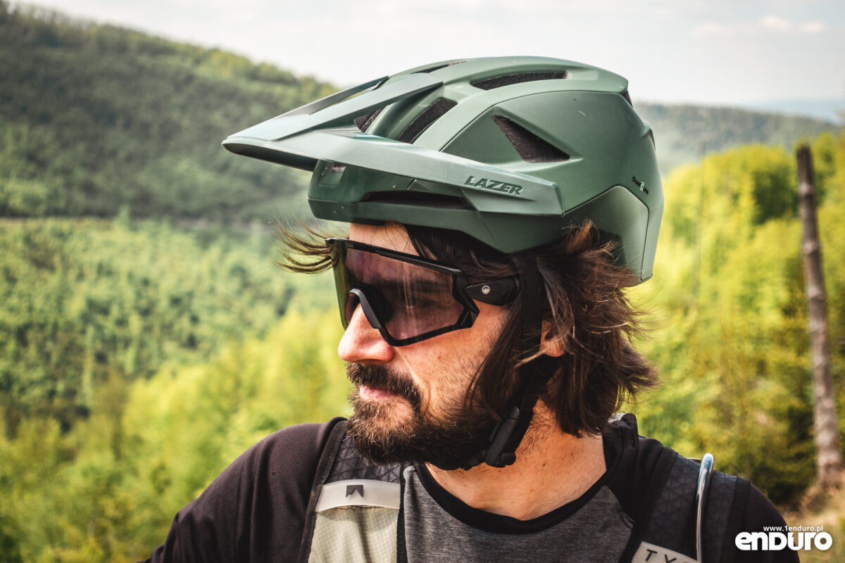 TRIPOUT - okulary fotochromowe + lifestyle 2026